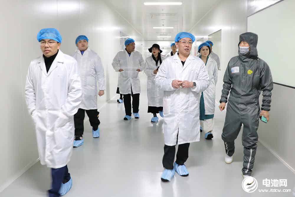 中國電池新能源產業(yè)鏈調研團一行到訪南通星源