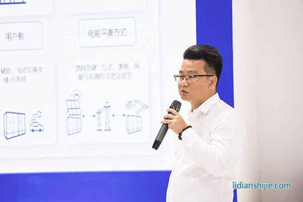 星云股份內部4名產品專家現(xiàn)場進行主題分享